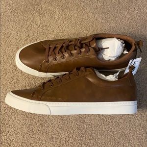 Banana republic sneakers